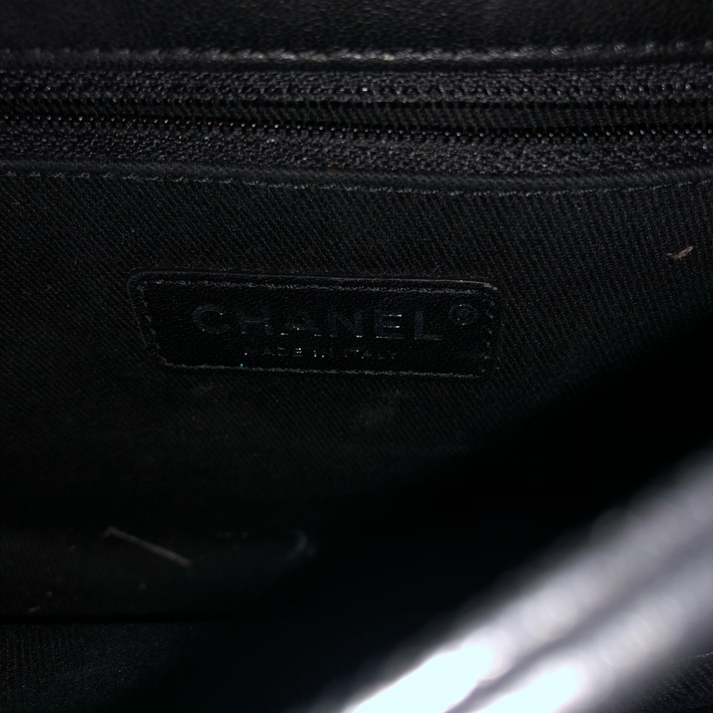 Chanel gold and silver stud crossbody bag - Picture 11 of 15